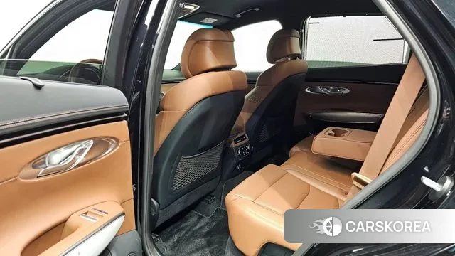 Genesis GV70 2022 Черный из Кореи, фото 2