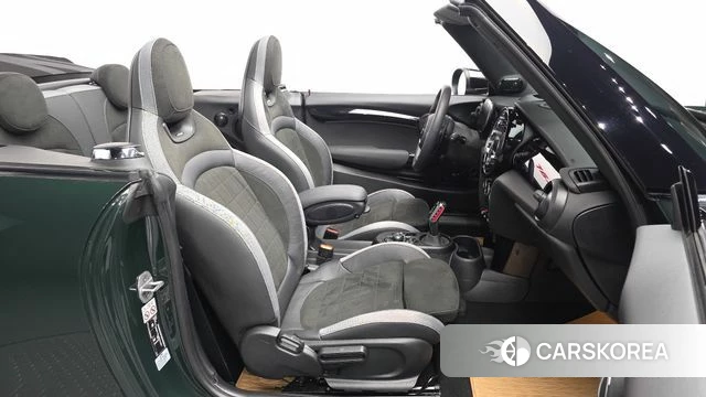 Mini Cooper S Convertible 2024 Темно-зеленый из Кореи, фото 2