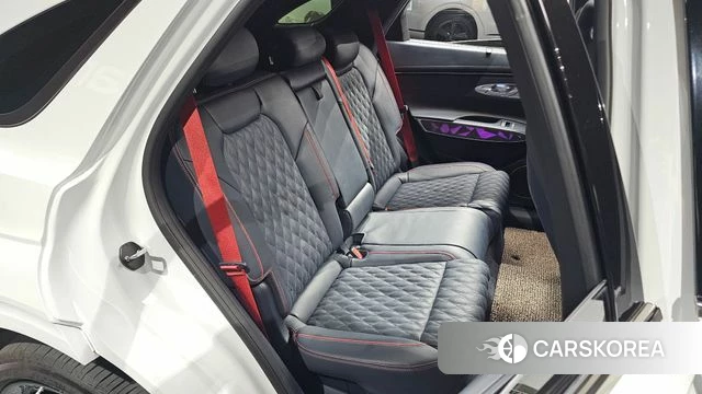 Genesis GV70 2021 Белый из Кореи, фото 2