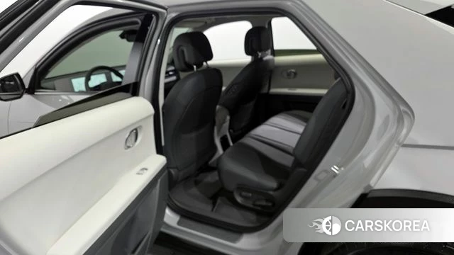 Hyundai Ionic 5 2023 Серебристо-серый из Кореи, фото 2