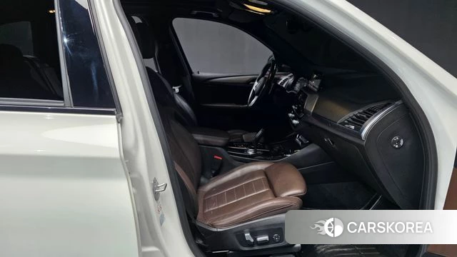 BMW X3 (G01) 2021 Белый из Кореи, фото 2