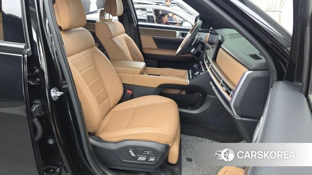 Hyundai Santa Fe (MX5) 2024 Черный из Кореи, фото 2