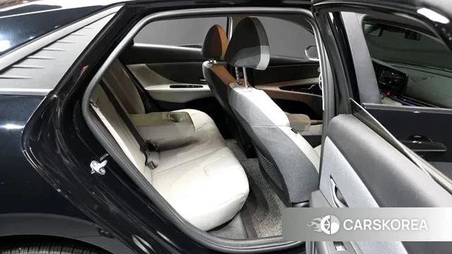 Hyundai Avante (CN7) 2021 Черный из Кореи, фото 2