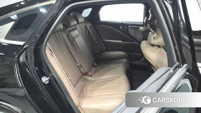 Kia K8 Hybrid 2021 Черный из Кореи, фото 2