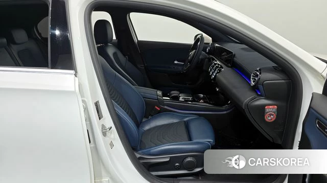 Mercedes-Benz A-Class W177 2020 Белый из Кореи, фото 2