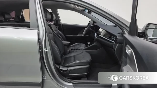 Kia The New Niro 2021 Серебряный из Кореи, фото 2