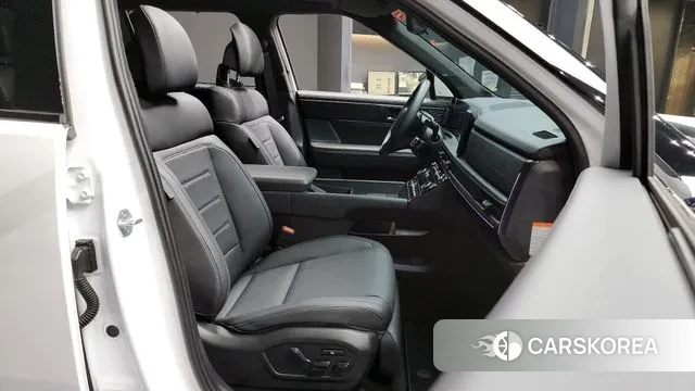 Hyundai Santa Fe (MX5) 2023 Белый из Кореи, фото 2