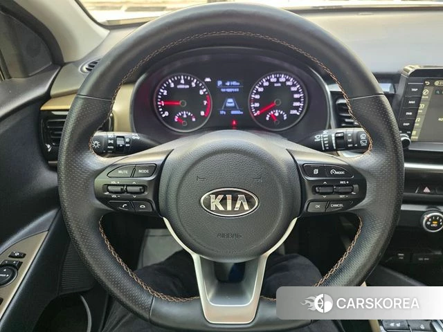 Kia Stonic 2019 Белый из Кореи, фото 2