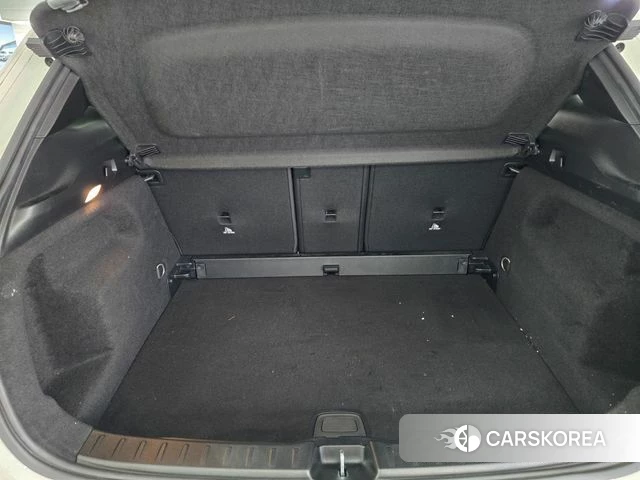 Mercedes-Benz GLA - Class H247 2020 Белый из Кореи, фото 2
