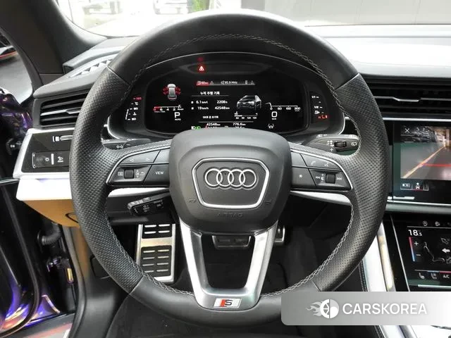 Audi Q8 (4M) 2021 Серый из Кореи, фото 2