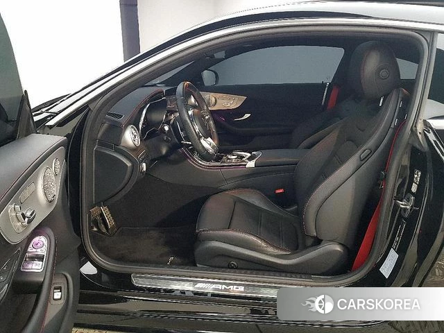 Mercedes-Benz C-Class W205 2022 Черный из Кореи, фото 2