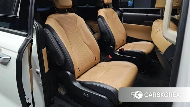 Kia Carnival 4th generation 2022 Белый из Кореи, фото 2