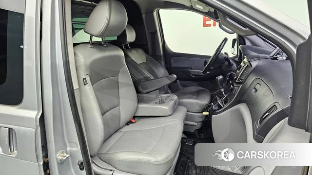 Hyundai The New Grand Starex 2019 Серебряный из Кореи, фото 2