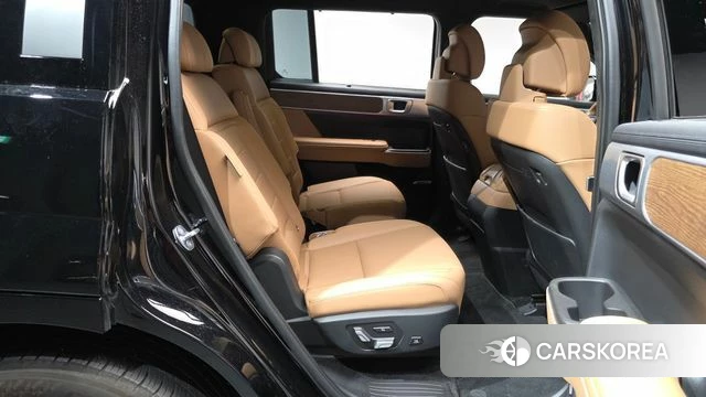 Hyundai Santa Fe (MX5) 2025 Черный из Кореи, фото 2