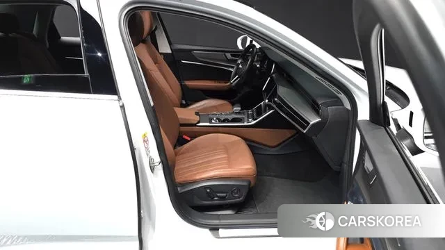 Audi A6 (C8) 2021 Белый из Кореи, фото 2