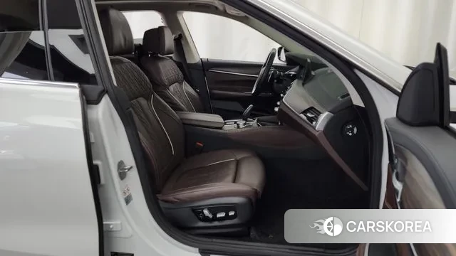 BMW 6 Series GT (G32) 2019 Белый из Кореи, фото 2