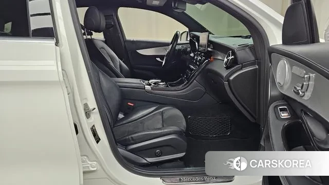 Mercedes-Benz GLC-Class X253 2019 Белый из Кореи, фото 2