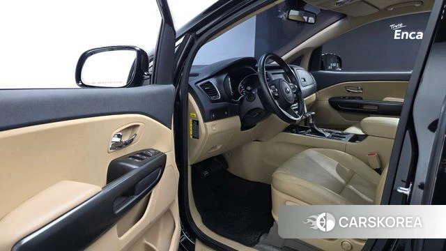 Kia The New Carnival 2018 Черный из Кореи, фото 2