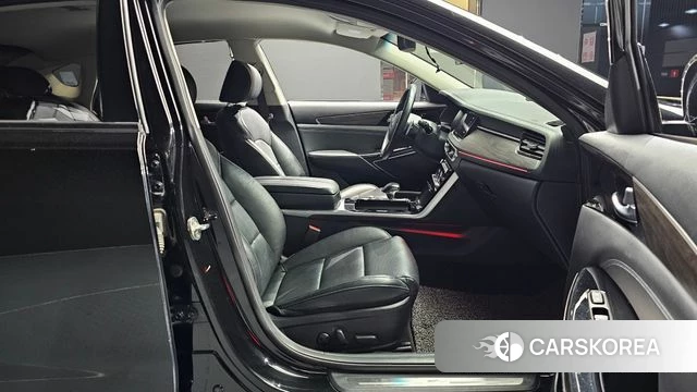 Kia K7 Premier 2019 Черный из Кореи, фото 2