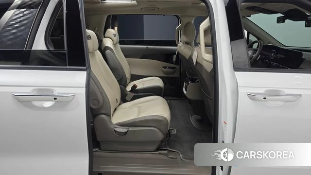 Kia Carnival 4th generation 2023 Белый из Кореи, фото 2