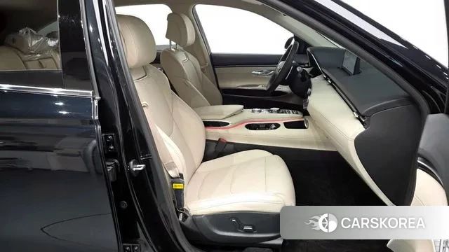 Genesis GV70 2022 Черный из Кореи, фото 2