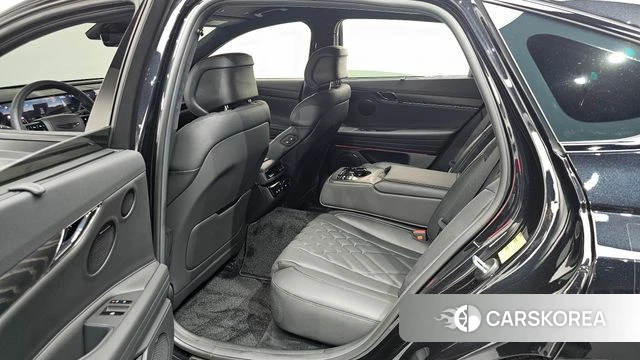 Genesis G80 (RG3) 2026 Черный из Кореи, фото 2