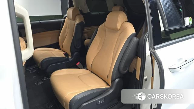 Kia Carnival 4th generation 2021 Белый из Кореи, фото 2