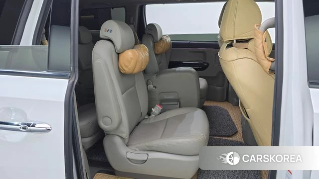 Kia The New Carnival 2019 Белый из Кореи, фото 2