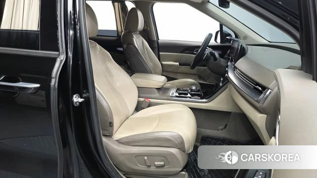 Kia Carnival 4th generation 2021 Черный из Кореи, фото 2