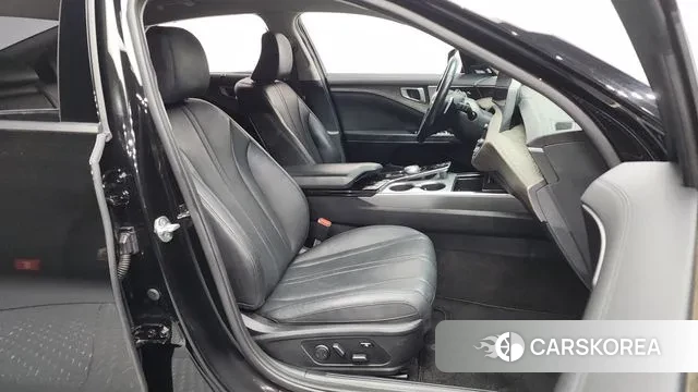 Kia K8 2022 Черный из Кореи, фото 2