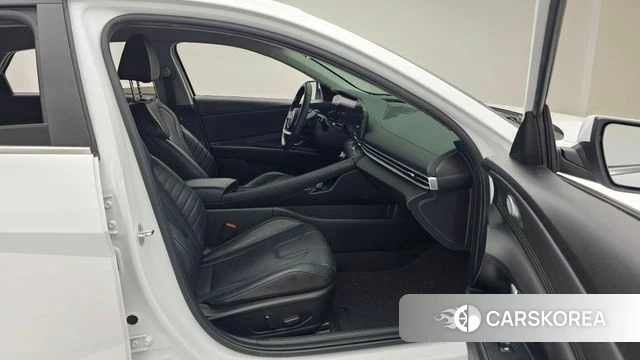Hyundai Avante (CN7) 2022 Белый из Кореи, фото 2