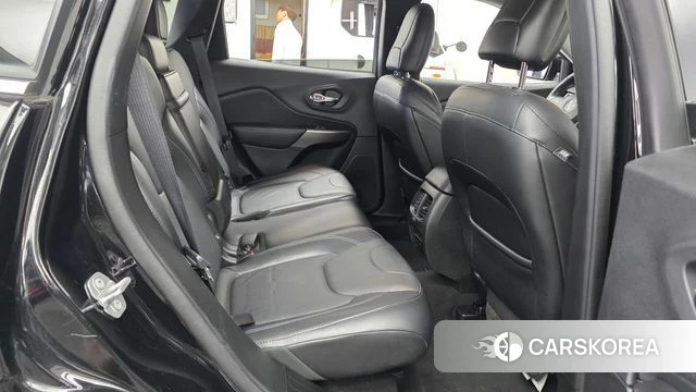 Jeep Cherokee (KL) 2019 Черный из Кореи, фото 2