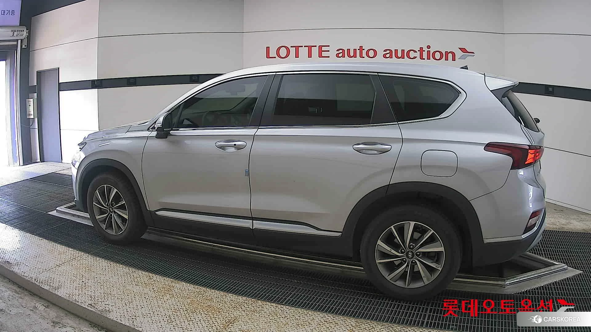 Hyundai Santa Fe 2020 Typhoon Silver из Кореи, фото 2