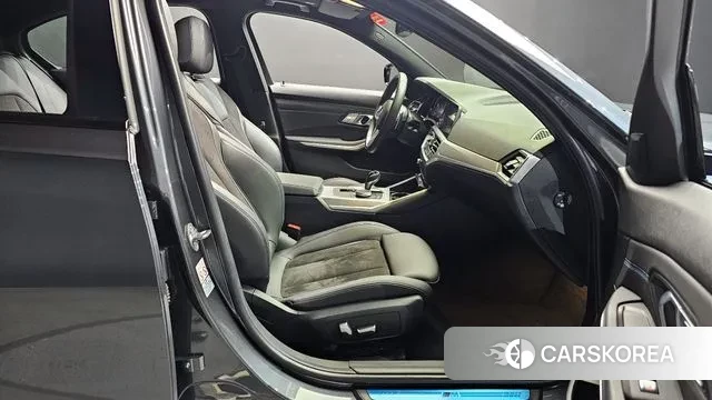 BMW 3 Series (G20) 2022 Серый из Кореи, фото 2