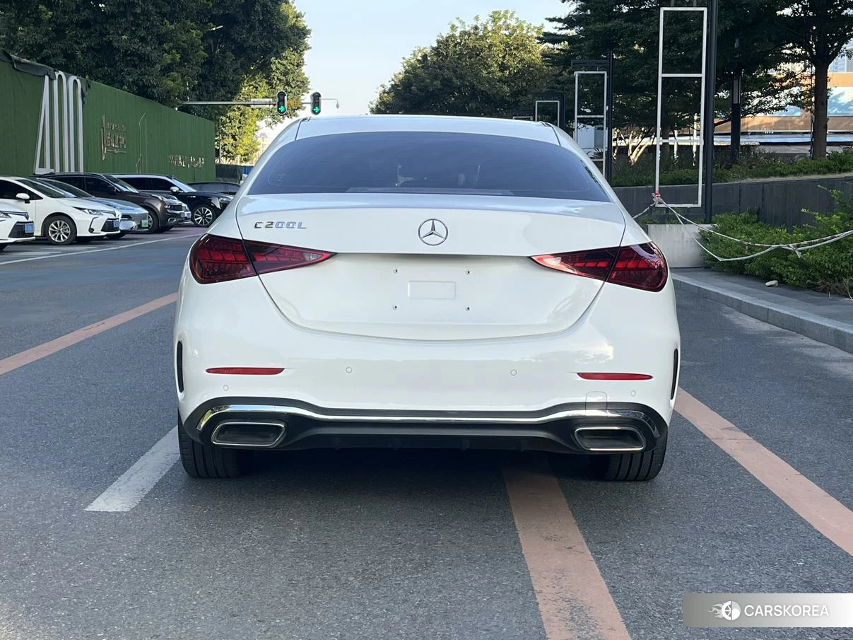 Mercedes-Benz Class C 2022 Белый из Китая, фото 2