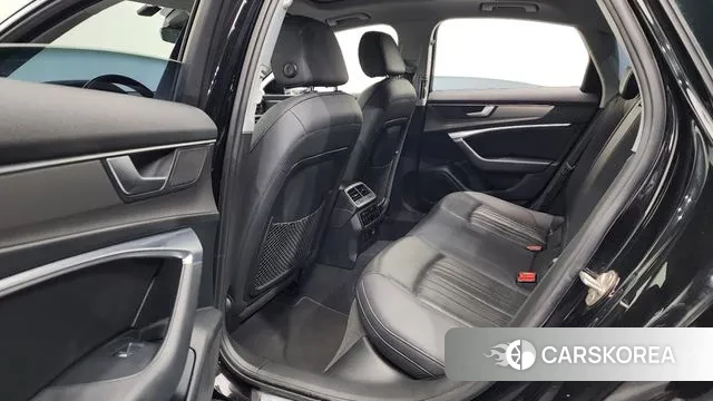 Audi A6 (C8) 2021 Черный из Кореи, фото 2