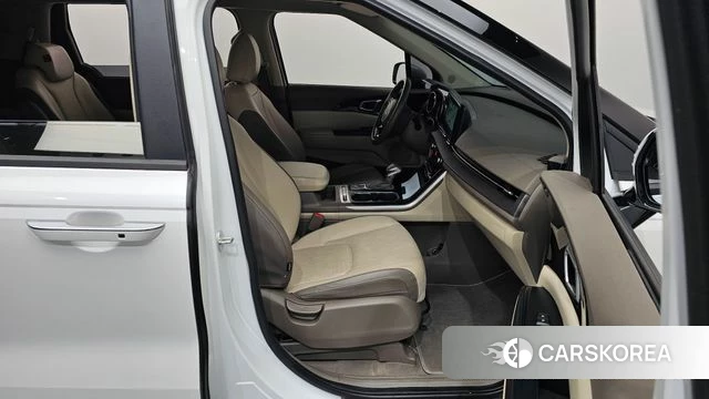 Kia Carnival 4th generation 2022 Белый из Кореи, фото 2