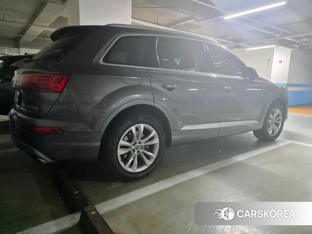 Audi Q7 (4M) 2019 Серый из Кореи, фото 2