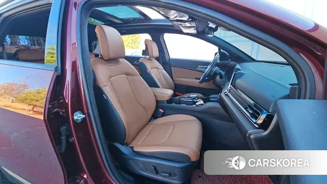 Kia Sportage 5th Generation 2023 Красный из Кореи, фото 2