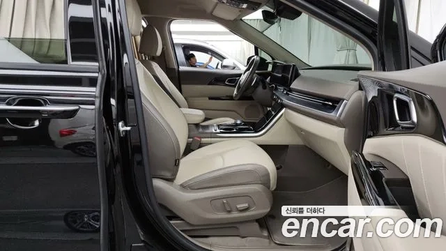 Kia Carnival 4th generation 2021 Черный из Кореи, фото 2