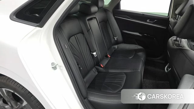 Kia K5 3rd generation 2021 Белый из Кореи, фото 2