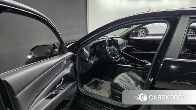 Hyundai Avante (CN7) 2021 Черный из Кореи, фото 2