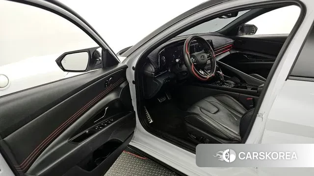 Hyundai Avante (CN7) 2021 Белый из Кореи, фото 2