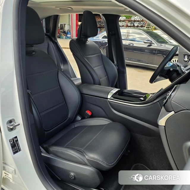 Mercedes-Benz GLC-Class X254 2024 Белый из Кореи, фото 2