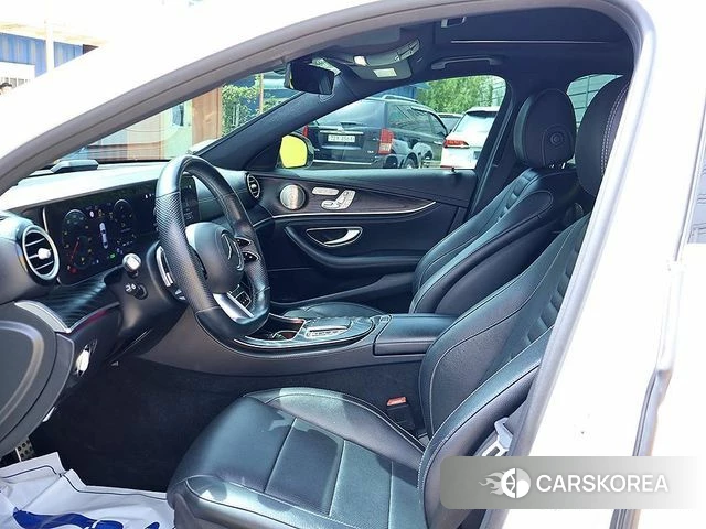 Mercedes-Benz E-Class W213 2022 Белый из Кореи, фото 2