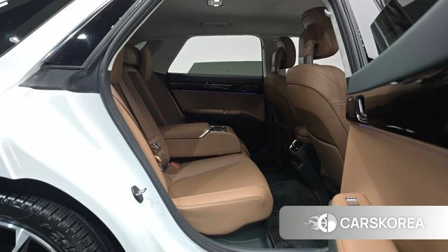 Hyundai Grandeur Hybrid (GN7) 2024 Белый из Кореи, фото 2
