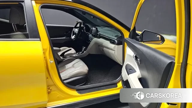 Hyundai Veloster (JS) 2018 Желтый из Кореи, фото 2