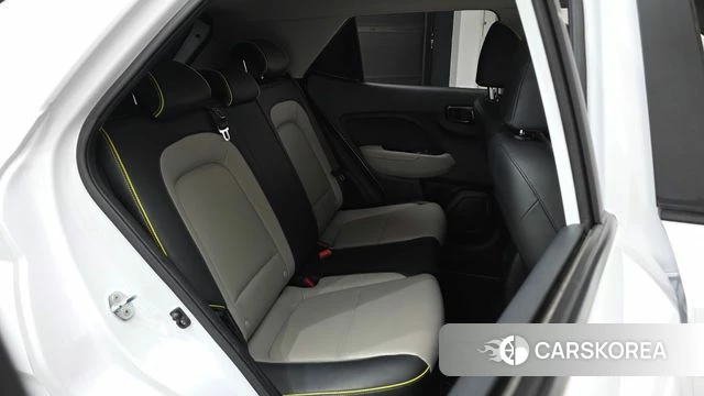 Hyundai Venue 2021 Белый из Кореи, фото 2