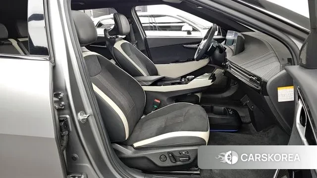 Kia EV6 2022 Серый из Кореи, фото 2