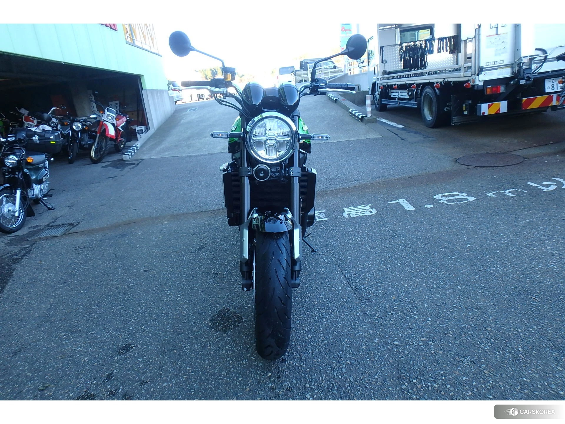 Kawasaki Z900RS 2025 из Японии, фото 2